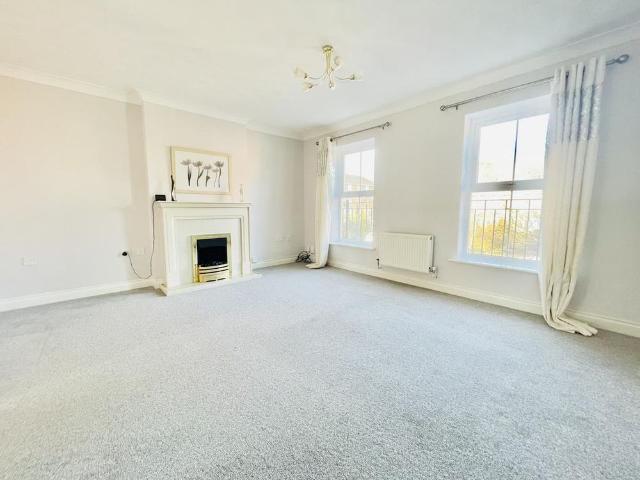 Townhouse for rent in Falcon Lodge, Wales