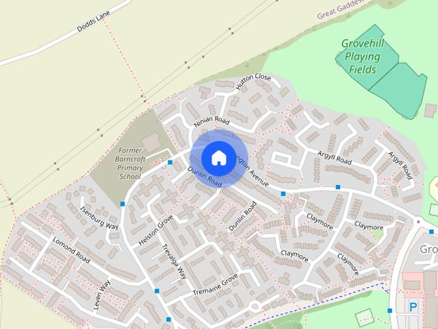 Townhouse for rent in Highfield, Pouchen End