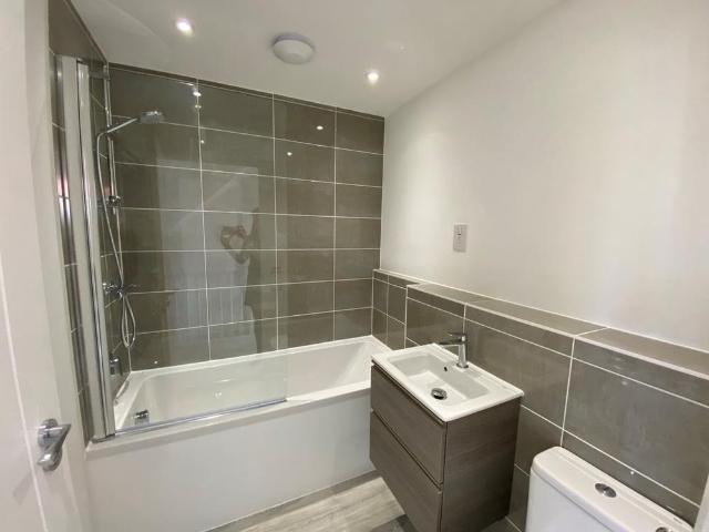 Townhouse for rent in Parr Bridge, Wigan