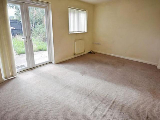 Townhouse for rent in Joiner's Square, Hanley