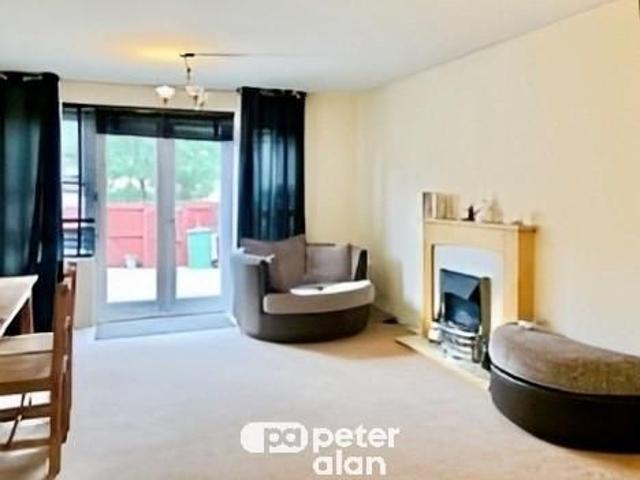Townhouse for rent in Falcon Lodge, Wales