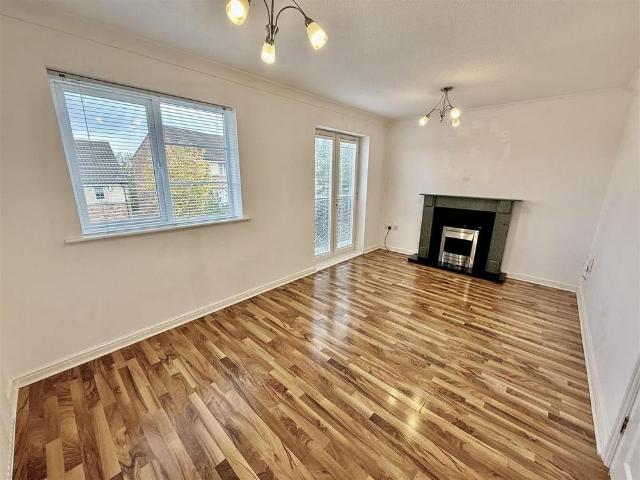 Townhouse for rent in Bensham, Tyne And Wear