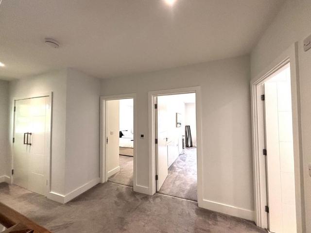 Townhouse for rent in Wick, Bournemouth