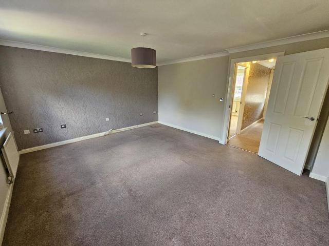 Townhouse for rent in Great Barr, Walsall