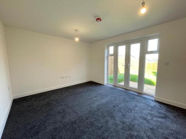 Townhouse for rent in Lichfield, Boley Park