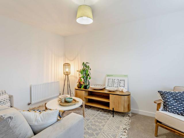 Townhouse for rent in Harpole, Northamptonshire