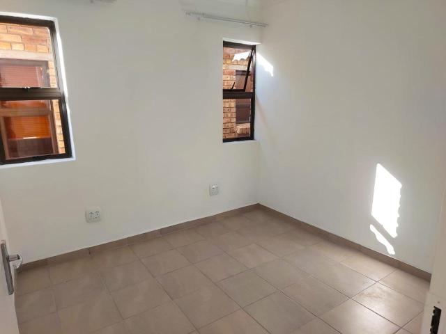 Townhouse for rent in Ekurhuleni, Gauteng