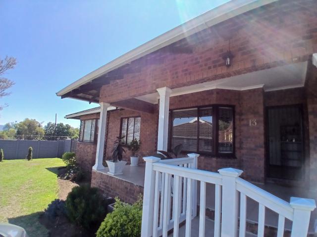 Townhouse for rent in Umgungundlovu, Kwazulu-natal