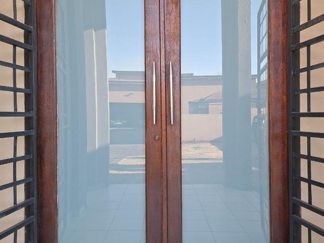 Townhouse for rent in Lesedi Local Municipality, Gauteng