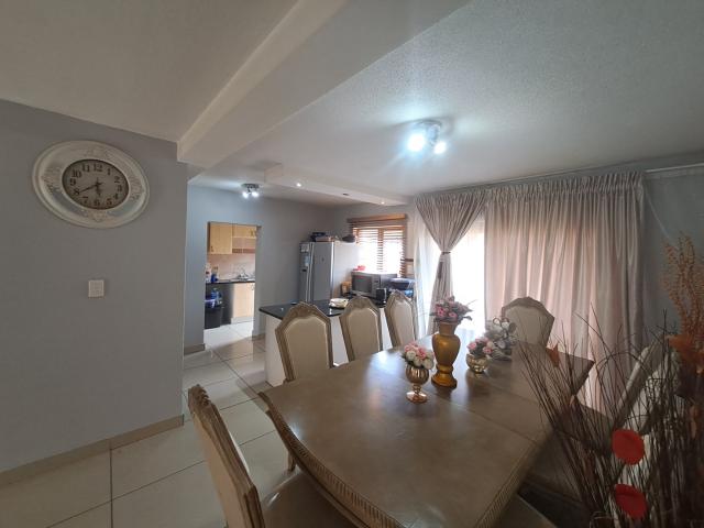 Townhouse for rent in Kungwini, Gauteng