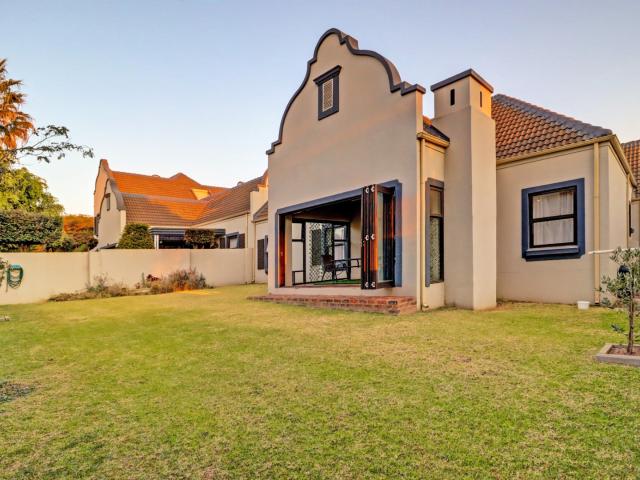 Townhouse for rent in Kungwini, Gauteng