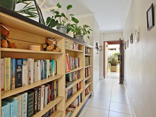 Townhouse for rent in Randburg, Gauteng