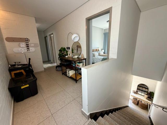 Townhouse for rent in Waterkloof, Gauteng