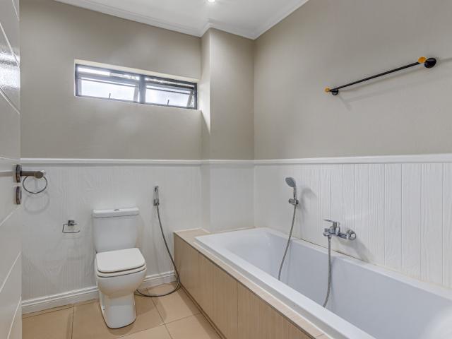 Townhouse for rent in Alexandra, Gauteng