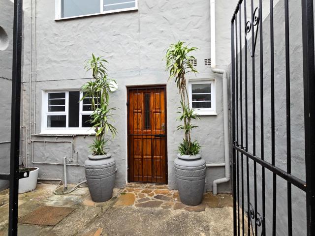 Townhouse for rent in East London, Eastern Cape