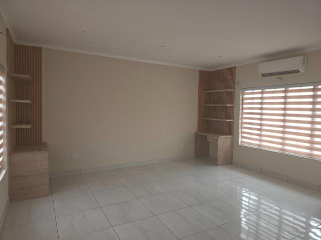Townhouse for rent in Tlhabane, North West