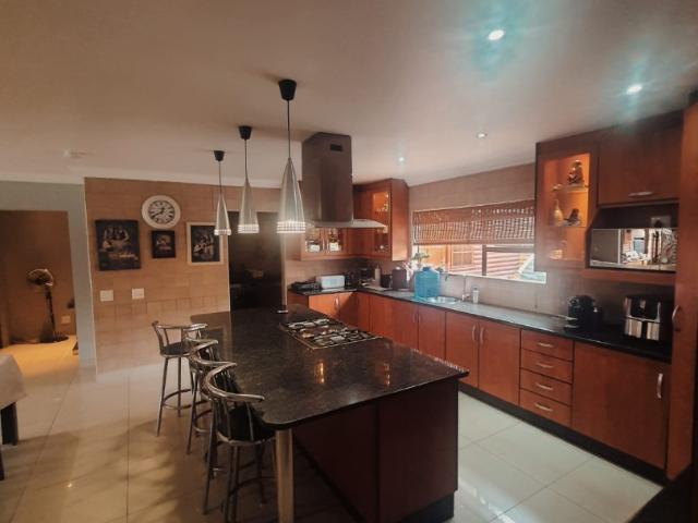 Townhouse for rent in Ekurhuleni, Gauteng