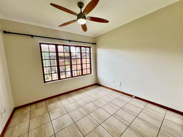 Townhouse for rent in Waterkloof, Gauteng