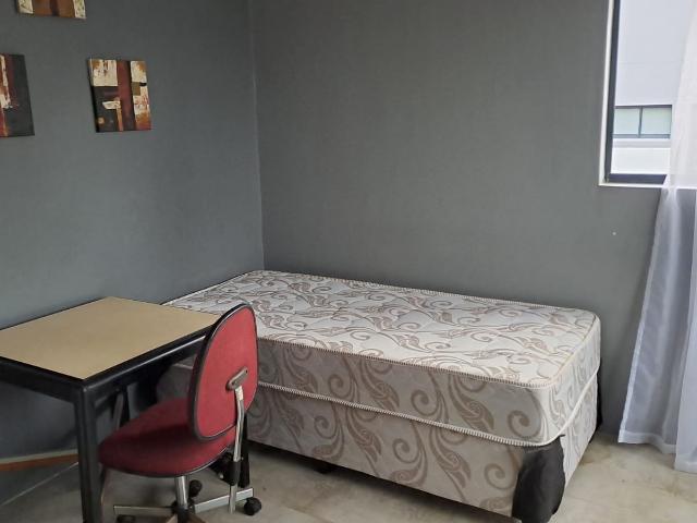 Townhouse for rent in Seaview, Kwazulu-natal