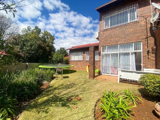House for rent in Faerie Glen, Gauteng
