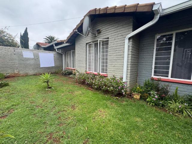 House for rent in Roodepoort-Noord, Roodepoort