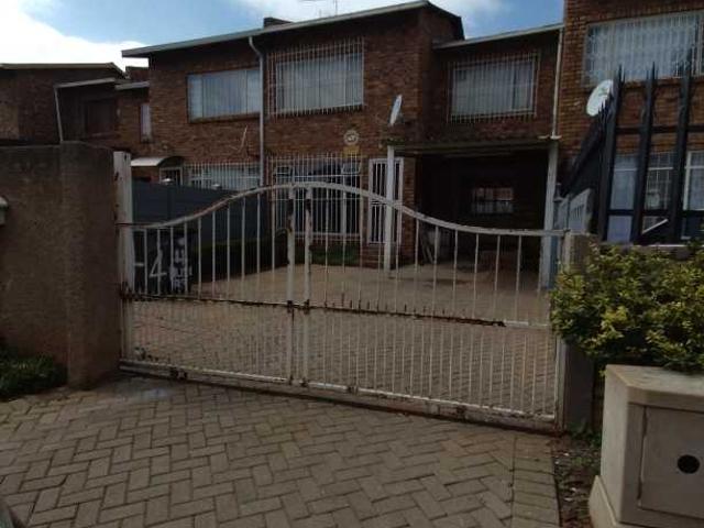 House for rent in Nooitgedacht, Gauteng