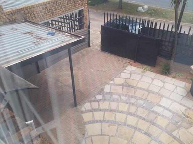 House for rent in Roodepoort