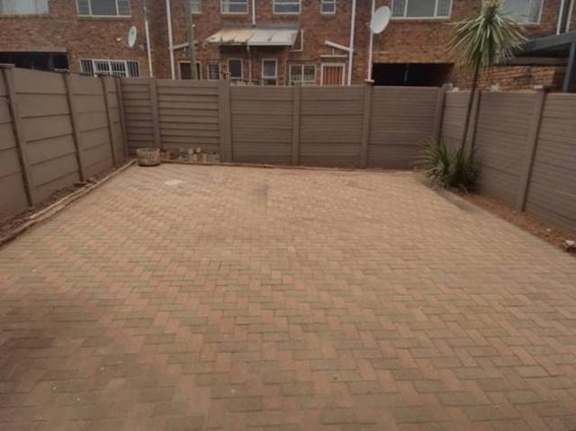 House for rent in Roodepoort