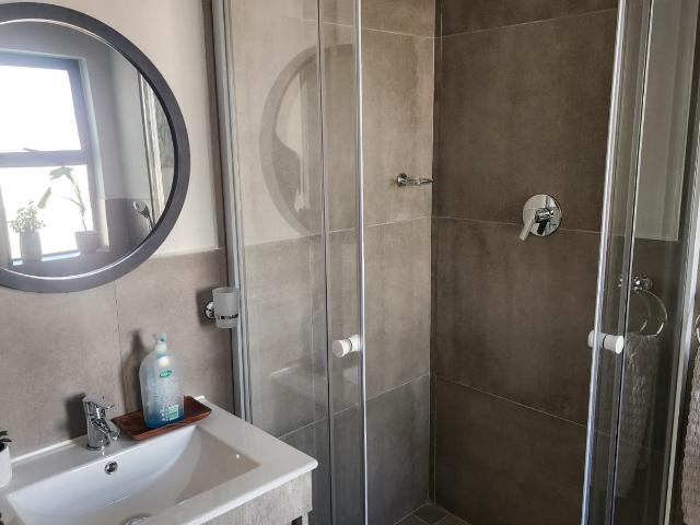 Townhouse for rent in Ekurhuleni, Gauteng