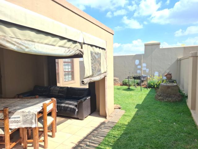 Townhouse for rent in Lesedi Local Municipality, Gauteng