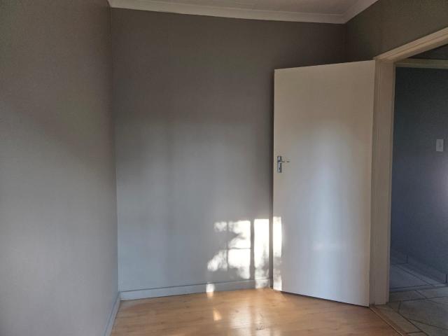 Townhouse for rent in Ekurhuleni, Gauteng