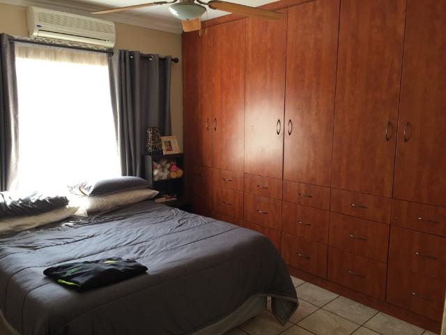 Townhouse for rent in Kgalagadi, Northern Cape