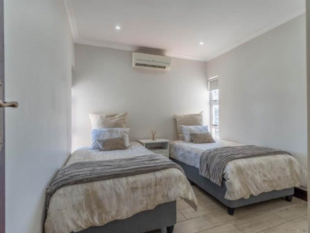 Townhouse for rent in Umhlanga, Kwazulu-natal
