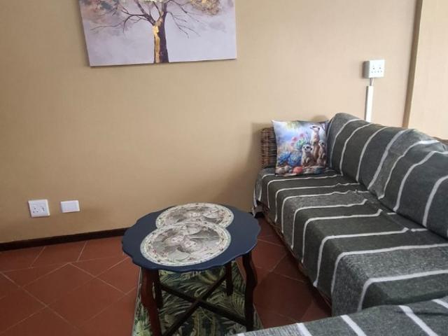 Townhouse for rent in Port Elizabeth, Eastern Cape