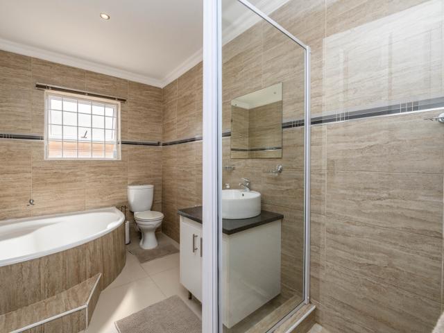 Townhouse for rent in Port Elizabeth, Eastern Cape