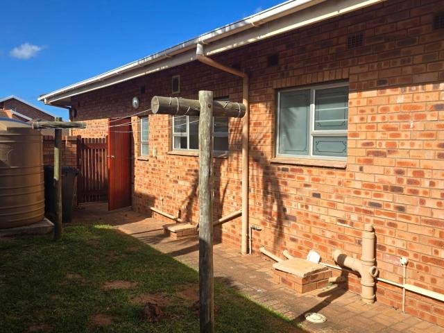 Townhouse for rent in Ugu District Municipality, Kwazulu-natal