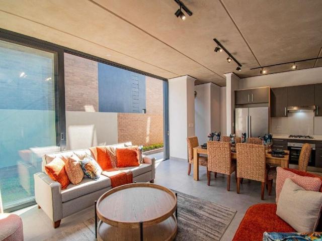 Townhouse for rent in Waterkloof, Gauteng
