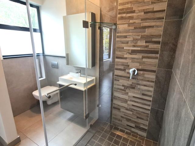 Townhouse for rent in Waterkloof, Gauteng
