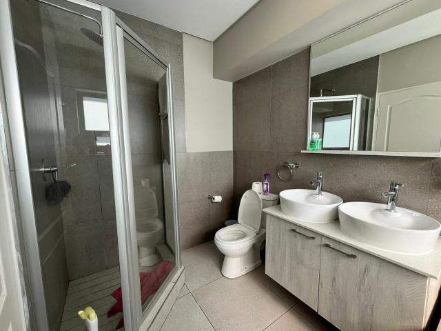 Townhouse for rent in Waterkloof, Gauteng