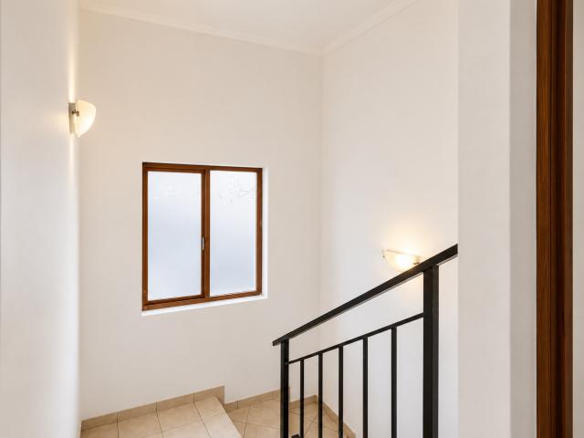 Townhouse for rent in Waterkloof, Gauteng
