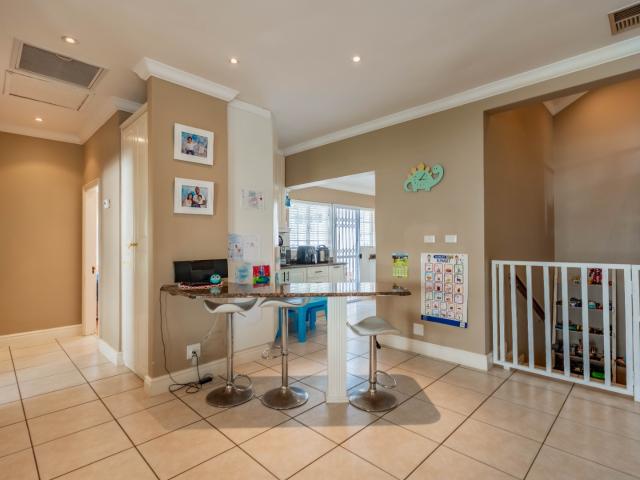 Townhouse for rent in Mt Edgecombe, Kwazulu-natal