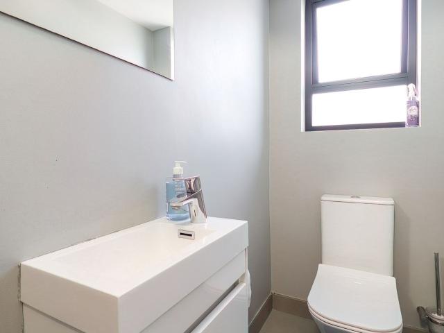 Townhouse for rent in Randburg, Gauteng