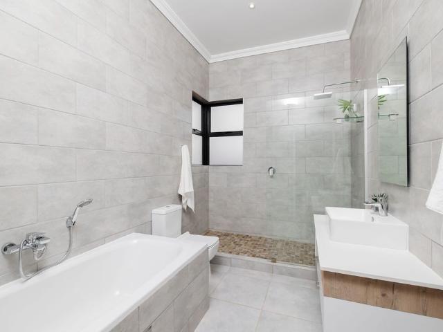 Townhouse for rent in Kungwini, Gauteng
