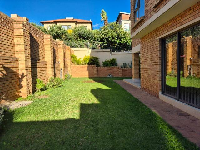 Townhouse for rent in Kungwini, Gauteng