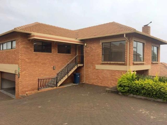 House for rent in Waterkloof, Gauteng