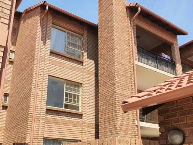 House for rent in Waterkloof, Gauteng
