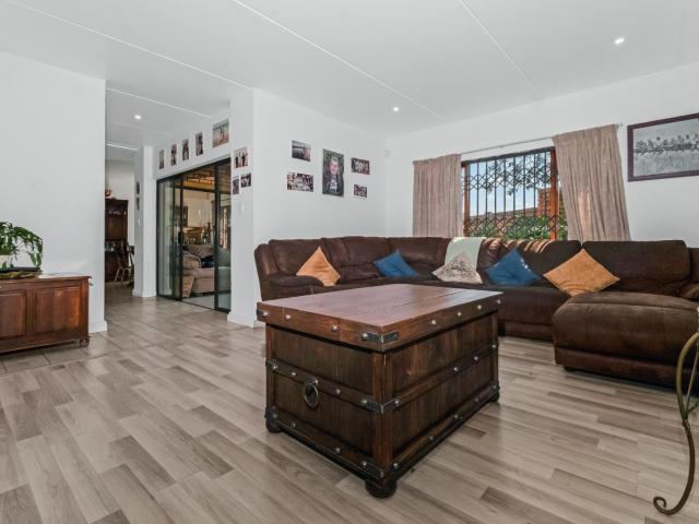Townhouse for rent in Kagiso, Gauteng