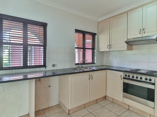 Townhouse for rent in Hillcrest, Kwazulu-natal