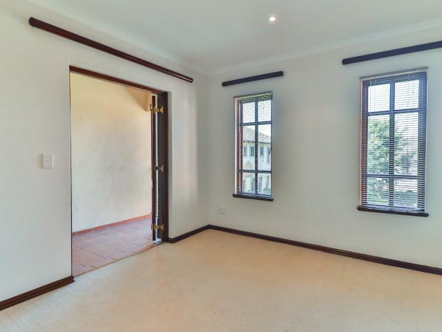 Townhouse for rent in Hillcrest, Kwazulu-natal