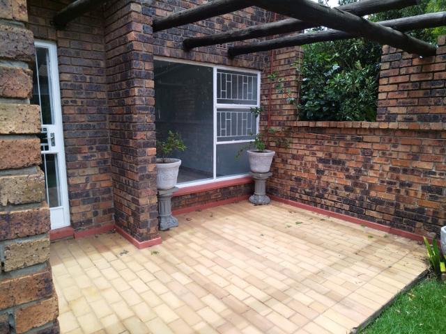 Townhouse for rent in Kagiso, Gauteng